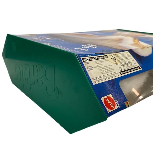 Mattel 1994 Special Edition Holiday Barbie #12155 NRFB - Picture 5 of 6